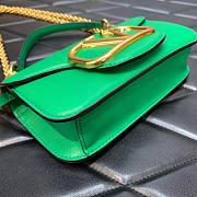 Valentino Locò Small Shoulder Bag In Green Calfskin 20x11x5 cm - 5