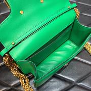 Valentino Locò Small Shoulder Bag In Green Calfskin 20x11x5 cm - 2