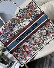 Dior Large Book Tote Latte Multicolor Constellation Embroidery M1286 41.5 cm - 3