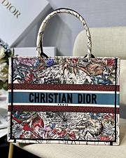 Dior Small Book Tote Latte Multicolor Constellation Embroidery M1296 36.5 cm - 1