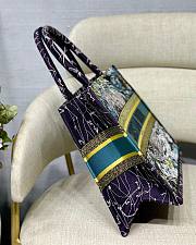 Dior Small Book Tote Blue Multicolor Constellation Embroidery M1296 36.5 cm - 4