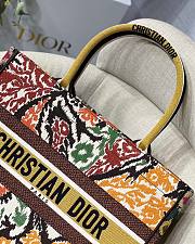 Dior Small Book Tote Paisley Brown Embroidery M1296 Size 36.5 cm - 3