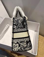 Dior Lady Black Toile De Jouy Embroidery Size 24 x 20 x 11 cm - 5