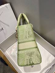 Dior Lady Green Toile De Jouy Embroidery Size 24 x 20 x 11 cm - 2