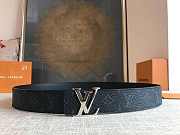 Louis Vuitton Monogram Eclipse Initiales Belt Silver-tone Metal Size 4 cm - 6