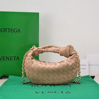 Bottega Veneta Mini Jodie Chain Strap Beige Size 28 x 23 x 8 cm