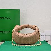 Bottega Veneta Mini Jodie Chain Strap Beige Size 28 x 23 x 8 cm - 2