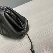 Bottega Veneta Mini Pouch Black Size 22 x 12 x 7 cm - 2