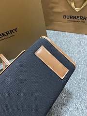 Burberry Two-tone Small Freya Tote Black/Tan 33 x 12.5 x26cm - 5