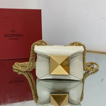 Valentino Garavani One Stud Crossbody Bag White Size 11x8x5 cm