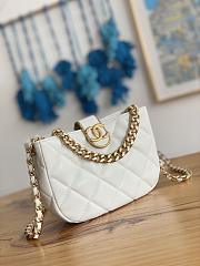 Chanel Small Hobo White Lambskin Bag Size 12.5x19x6.5 cm - 4