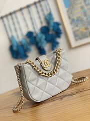 Chanel Small Hobo Grey Lambskin Bag Size 12.5x19x6.5 cm - 2