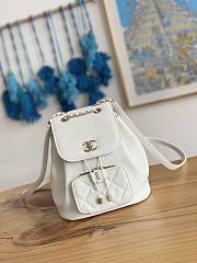 Chanel White Caviar Backpack AS3530 Size 19x20x12 cm - 1