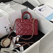 Chanel Small Vanity Bag Burgundy Calfskin AS3344 size 11.5x15x8.5 cm - 1