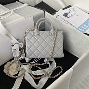 Chanel Small Vanity Bag Gray Calfskin AS3344 size 11.5x15x8.5 cm - 6