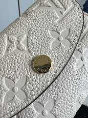 LV Rosalie Coin Purse Cream M81445 size 11 x 8 x 2.5 cm - 2