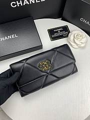 Chanel 19 Long Flap Wallet Black AP0955 size 19.5x10x2.5 cm - 1