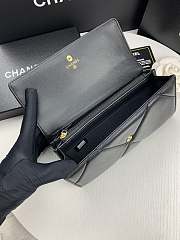 Chanel 19 Long Flap Wallet Black AP0955 size 19.5x10x2.5 cm - 6