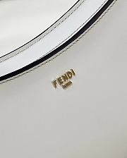 Fendi O'Lock Swing White Leather Clutch size 32x11x5 cm - 3