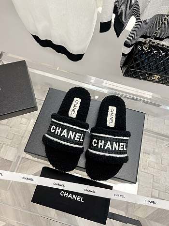 Chanel Shearling Slipper Black