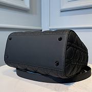 Dior Medium Lady Bag Black Ultramatte M0565 size 24x20x12 cm - 6