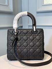 Dior Medium Lady Bag Black Ultramatte M0565 size 24x20x12 cm - 2