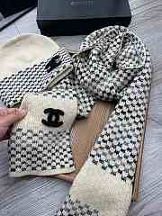 Chanel Set Hat and Scarf Beige - 5