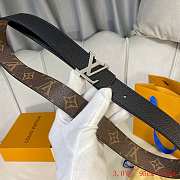 Louis Vuitton LV Belt 3.0 cm with gold/silver hardware - 6