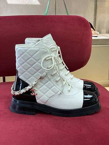 Chanel Lace-Ups White/Black Leather