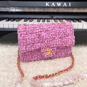 Chanel Classic Small Pink Tweed & Fabric size 20 cm - 1