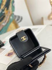 Chanel Vanity Case Micro Mini Clutch Black size 11x9.5x8.5 cm - 6