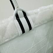 Dior Large Book Tote White Cannage Wool Embroidered size 41.5 cm - 3