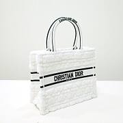 Dior Mini Book Tote White Cannage Wool Embroidered size 26 cm - 4