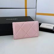 CHANEL 19 Flap Card Holder Light Pink size 11x9 cm - 6