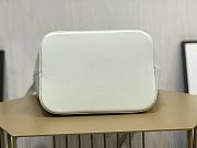  CELINE BUCKET CUIR TRIOMPHE WHITE 198243 SIZE 30 X 22 X 13cm - 5