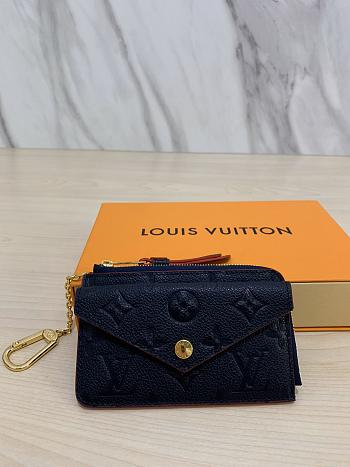 Louis Vuitton recto verso walle M69421 Size 13 x 9.5 x 2.5cm