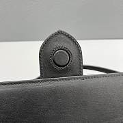 jacquemus bambino shoulder bag black 2036 size 28x13.5x6 cm - 5