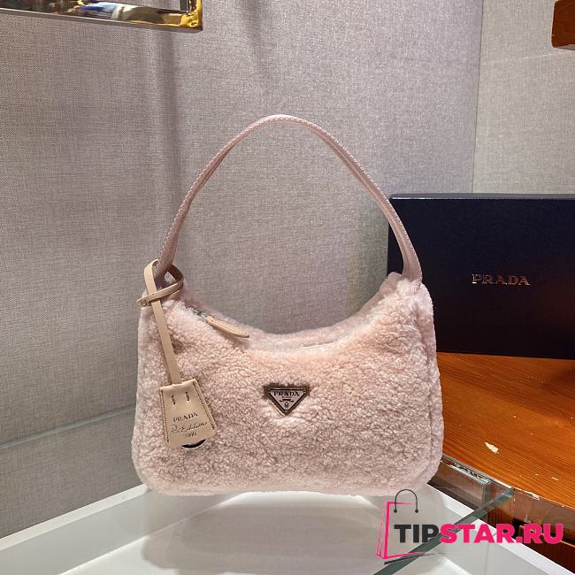  Prada Re-Edition shearling mini bag Pink Size 23x14x5 cm - 1