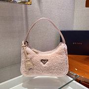  Prada Re-Edition shearling mini bag Pink Size 23x14x5 cm - 1