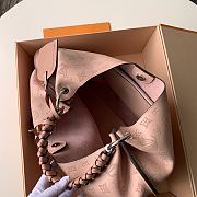 Louis Vuitton Pink Mahina M53188 Size 35x40x17 cm - 5
