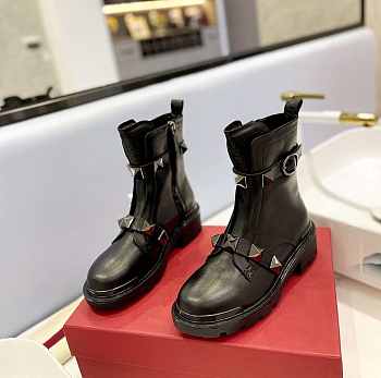Valentino Garavani Roman Stud leather black silver boots