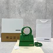 Jacquemus Le Chiquito Noeud Green Size 18x15.5x8 cm  - 1