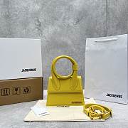 Jacquemus Le Chiquito Noeud Yellow Size 18x15.5x8 cm - 1