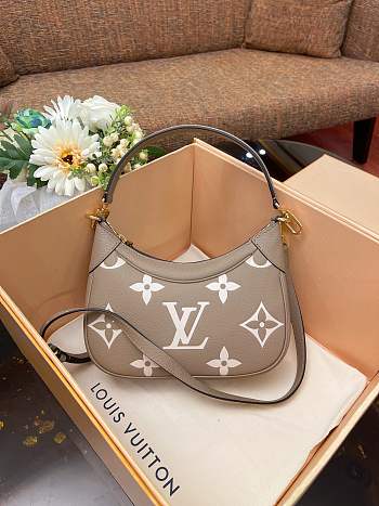 Louis Vuitton Bagatelle Monogram Empreinte M46099 Size: 22x14x9 cm