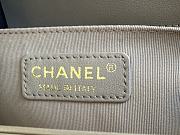 Chanel Medium Boy Chevrom Beige 67086 Size 25cm - 5