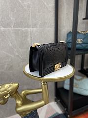 Chanel Boy Flap Bag Python Old Medium Black 67086 Size 25×16×9cm - 5