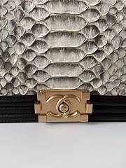 Chanel Boy Flap Bag Python Old Medium Snake Leather Grey 67086 Size 25×16×9cm - 4