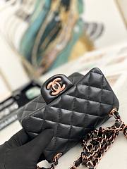 Chanel Flap Mini Black Size 17 cm - 6