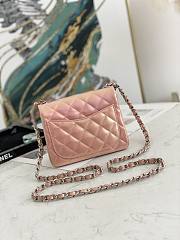 Chanel Flap Mini Pink Size 17 cm - 4