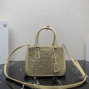Prada Prada Galleria Saffiano leather small bag Gold 1BA896 Size 24.5x16.5x11 cm - 1